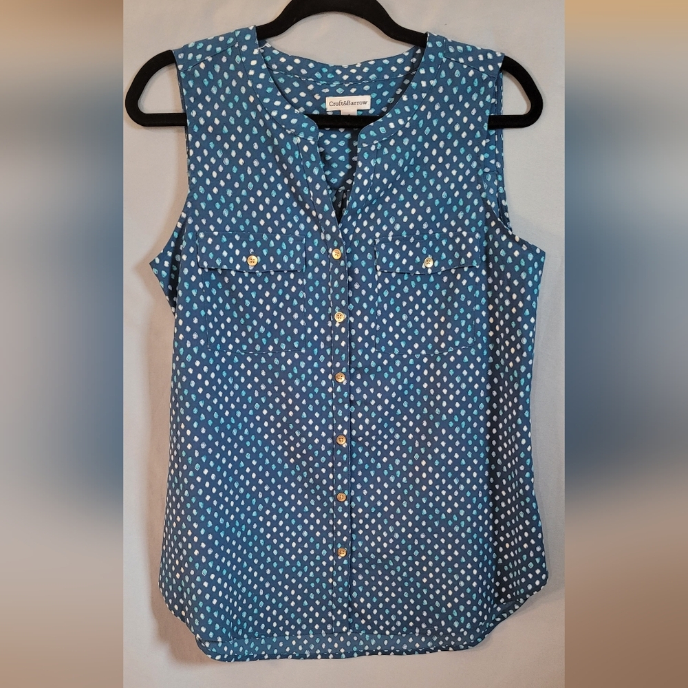 Sleeveless Blouse
